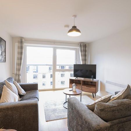 Southbank Leeds Apartment. New! With Free Parking Leeds (West Yorkshire) Exterior foto