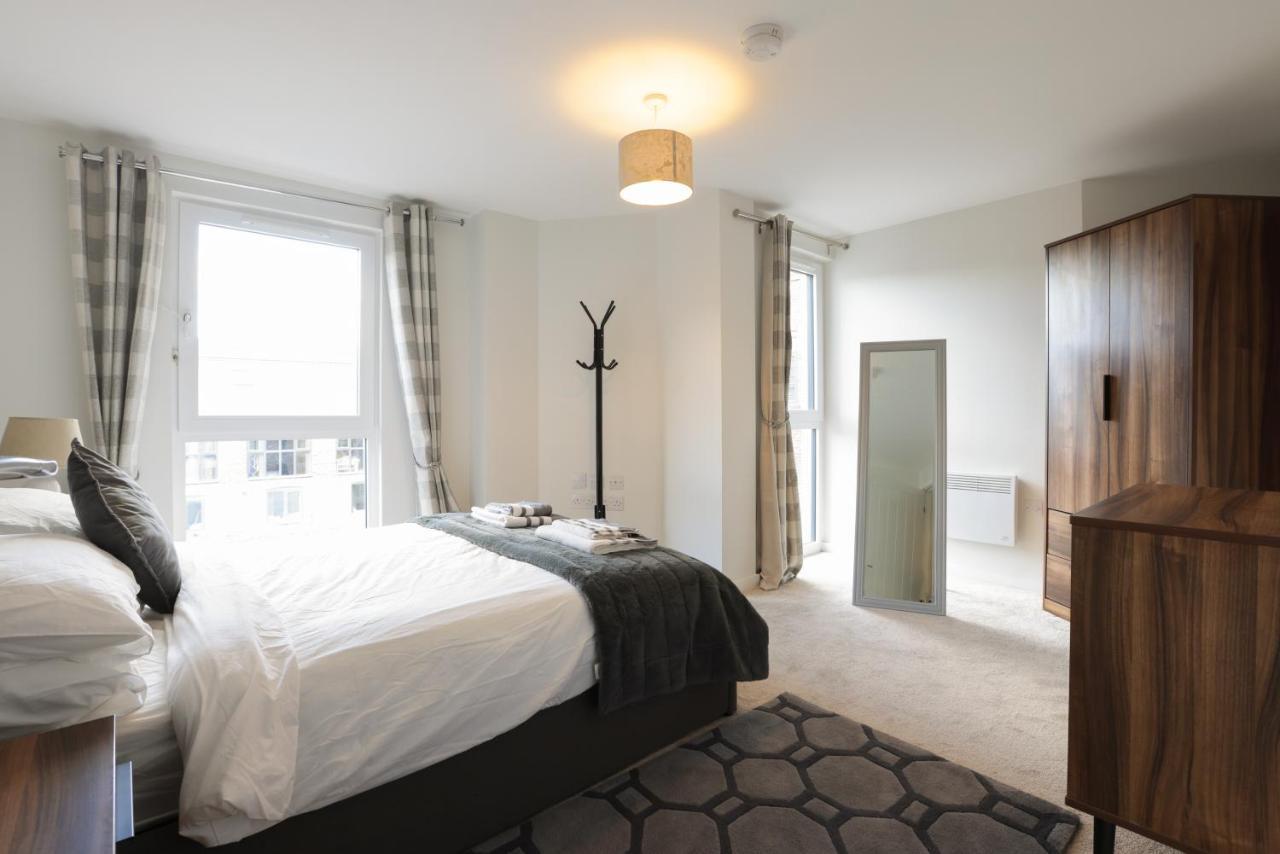 Southbank Leeds Apartment. New! With Free Parking Leeds (West Yorkshire) Exterior foto